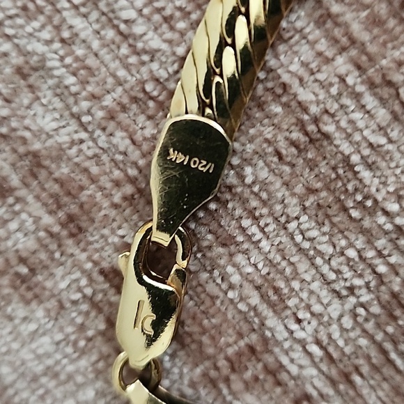 lc lauren conrad Bracelet 1/20 14k lc stamped - Picture 2 of 5